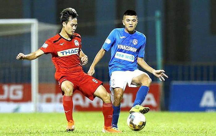 HAGL thua thảm, tuyển thủ U23 Việt Nam bị HLV Lee Tae Hoon 