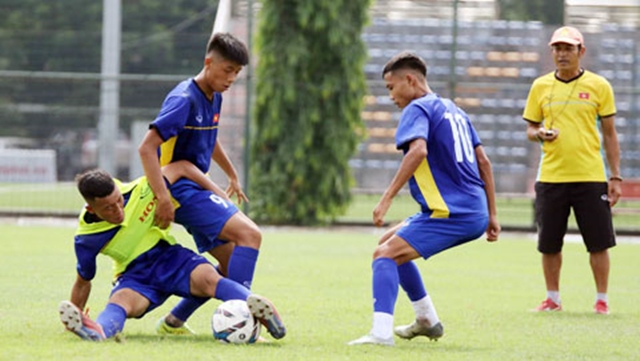 U15 Việt Nam nhận trái đắng trước U15 Indonesia - Bóng Đá