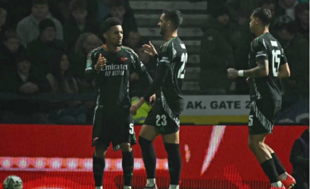 "Siêu phẩm rất giống Phil Foden"