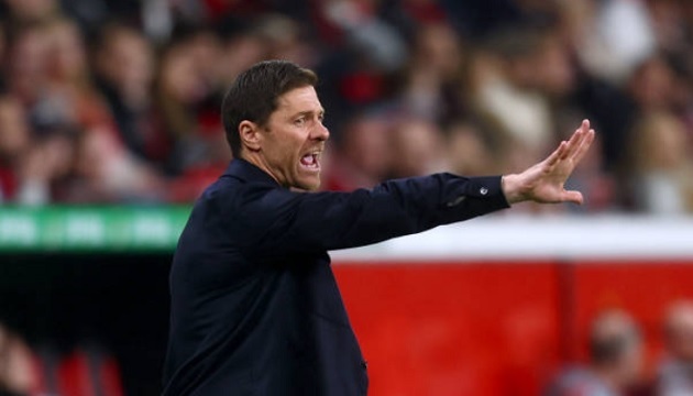 "Hội chứng năm hai" của Bayer Leverkusen