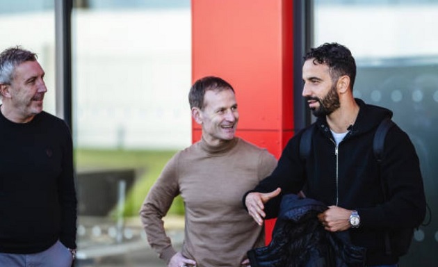 Ảnh bài viết Amorim sẽ 'hóa phép' Hojlund thành Gyokeres?