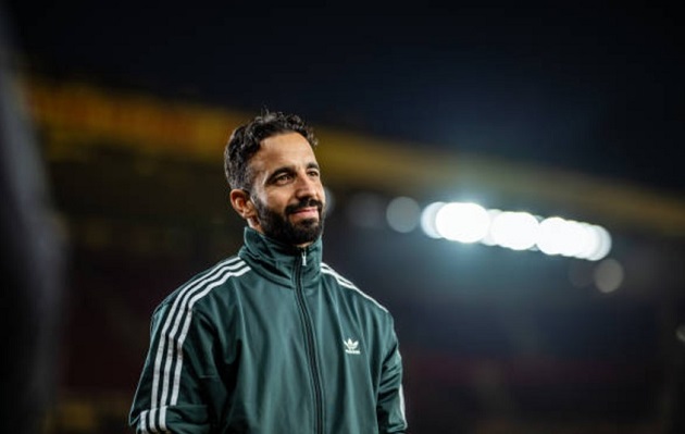 Ugarte - Fernandes vừa cho Amorim thấy tương lai của Man Utd