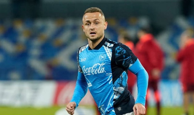 Napoli định giá 40 triệu euro cho trụ cột, Barca vào cuộc