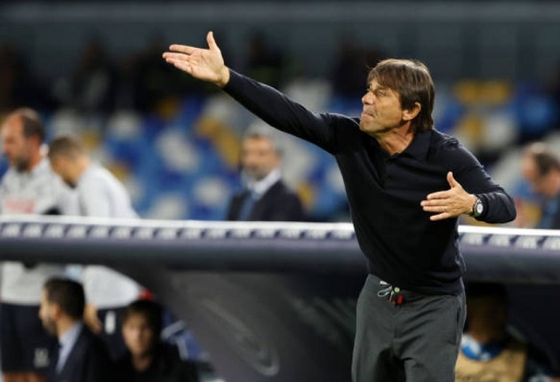 Juve có hối hận khi không bổ nhiệm Conte?
