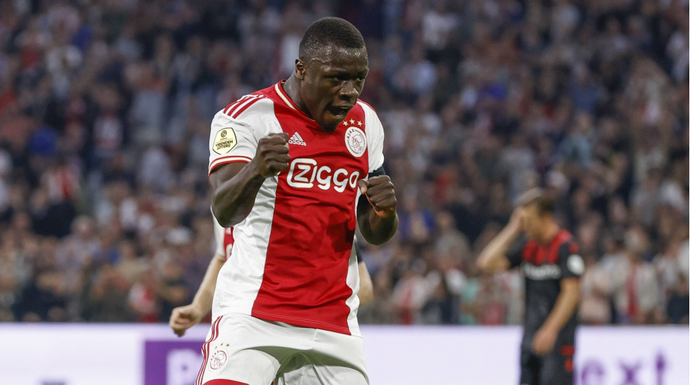 Arsenal theo dõi chân sút 80 triệu euro của Ajax