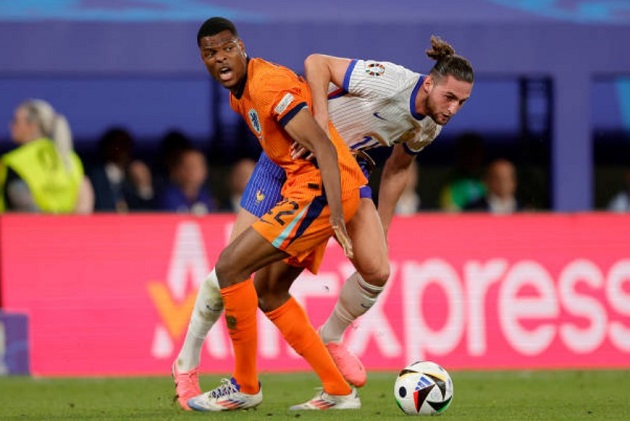 Ảnh bài viết Tiền vệ "0 đồng" chào hàng tuyệt vời trước Man Utd