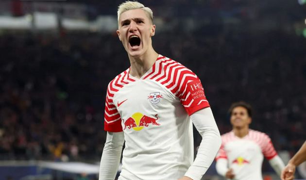 Benjamin Sesko khó lòng chuyển đến EPL sớm