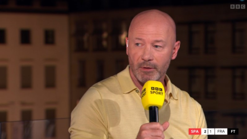 Mất bóng 21 lần, Alan Shearer 'sấy' tiền đạo tuyển Pháp