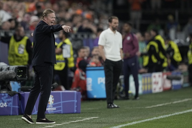 Ronald Koeman bức xúc với tổ VAR và trọng tài