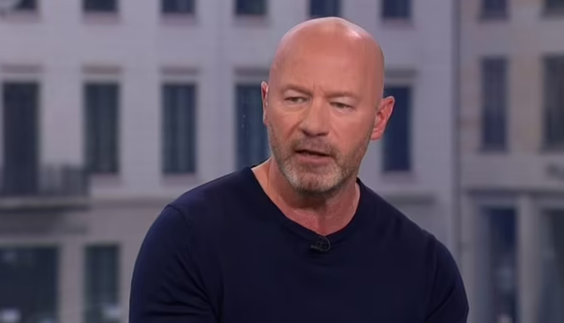 Alan Shearer tin tưởng hậu vệ Man Utd sẽ được tin dùng