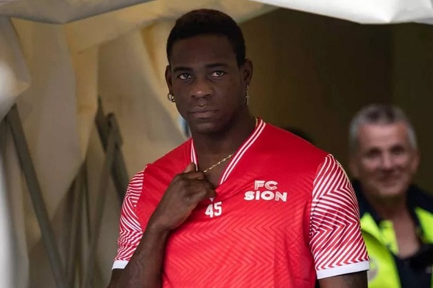Ngựa chứng Mario Balotelli sắp có bến đỗ mới