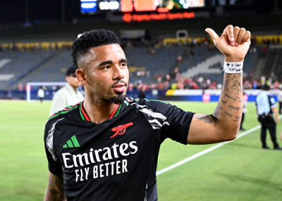 Ảnh bài viết Jesus không nhịn được cười trước hành động của Ben White