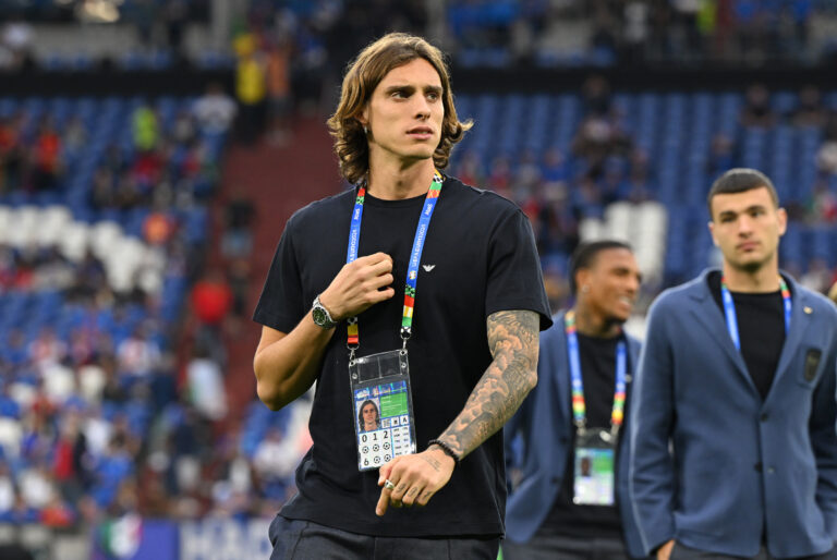 Ảnh bài viết NÓNG! Riccardo Calafiori đã đến Mỹ, gặp gỡ đồng đội mới