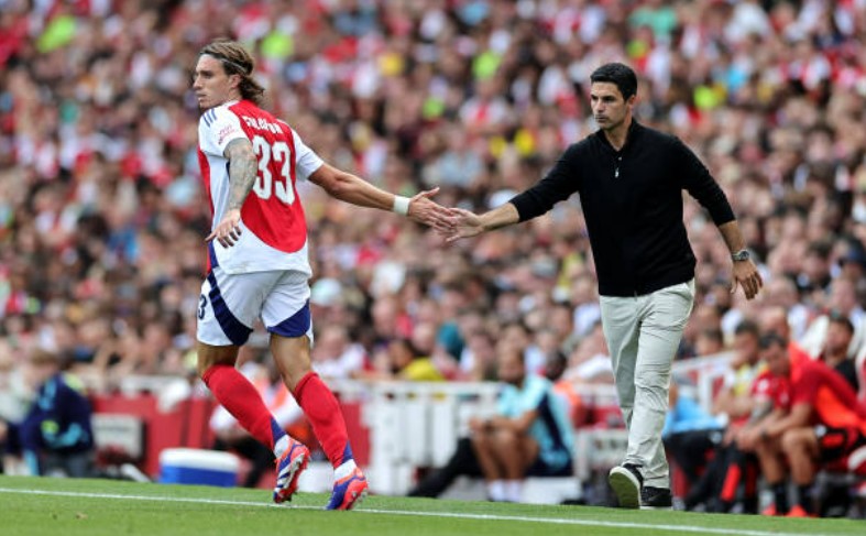 Ảnh bài viết Vừa ra mắt, Riccardo Calafiori hứa hẹn cứu vãn sự nghiệp máy chạy Arsenal