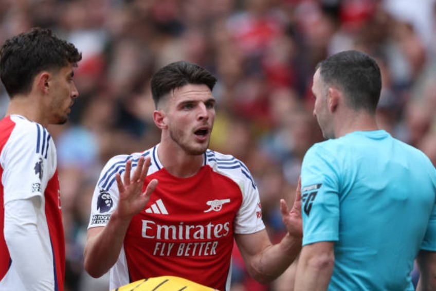 Bất công cho Declan Rice?