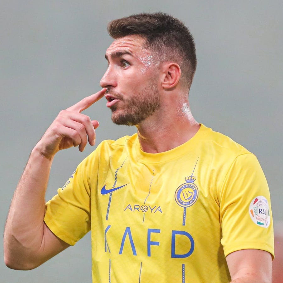 Ảnh bài viết Ancelotti bật đèn xanh để Real chiêu mộ Laporte
