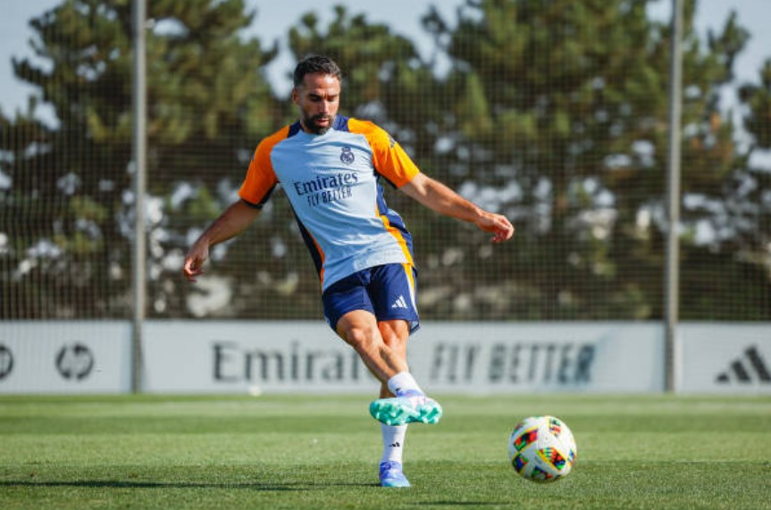 Ảnh bài viết Carvajal thuyết phục Rodri chuyển đến Real Madrid