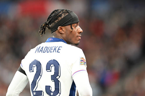 Ảnh bài viết Enzo Maresca phản ứng ra sao khi trò cưng nhận phần thưởng lớn?