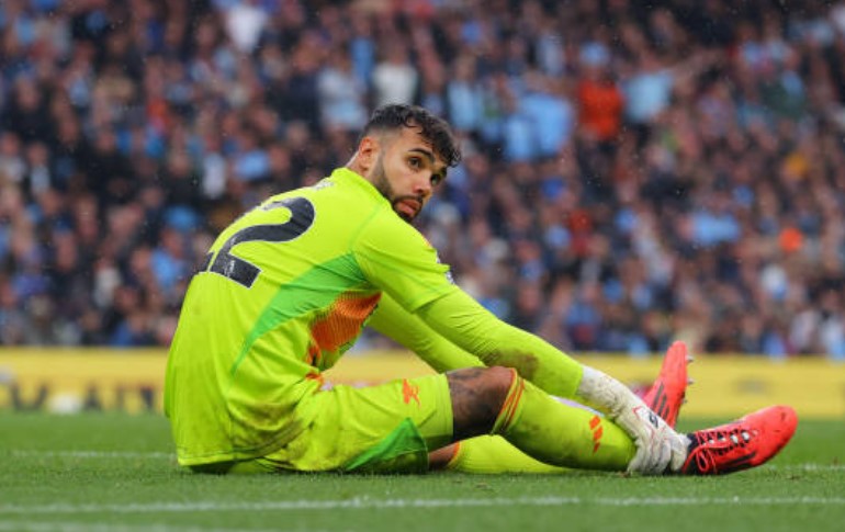 Ảnh bài viết Carragher, Scholes cùng đánh giá Arsenal đã gian lận