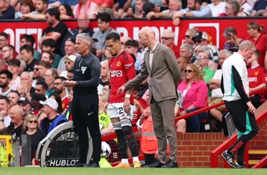 Ảnh bài viết Fabrizio Romano: "Real Betis từng cố tiếp cận Antony"