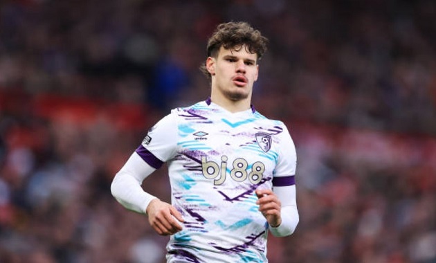 Ảnh bài viết Bournemouth từ chối bán Kerkez cho Man Utd trong tháng 1