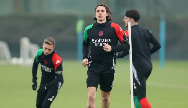 Sau chấn thương của Saliba, Arsenal thở phào khi hai viện binh trở lại