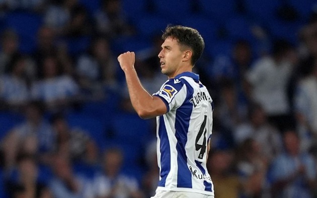 Ảnh bài viết Giảm quỹ lương, tăng chất lượng: Arsenal sẵn sàng chia tay Partey, đón Zubimendi