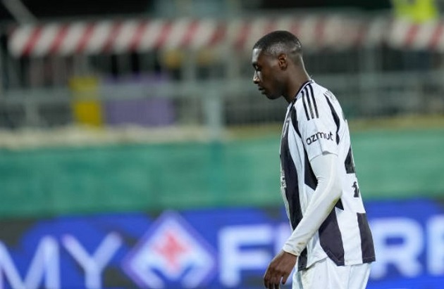 Chuyện Kolo Muani chỉ ra vấn đề chuyển nhượng then chốt của Man Utd