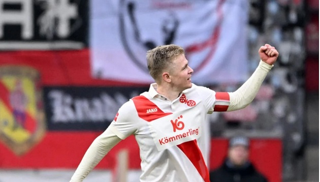 "Máy giội bom mới" của Bundesliga khiến Amorim thèm khát