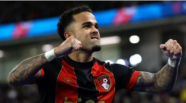 Kluivert tỏa sáng, Man Utd sẵn sàng phá két mùa hè