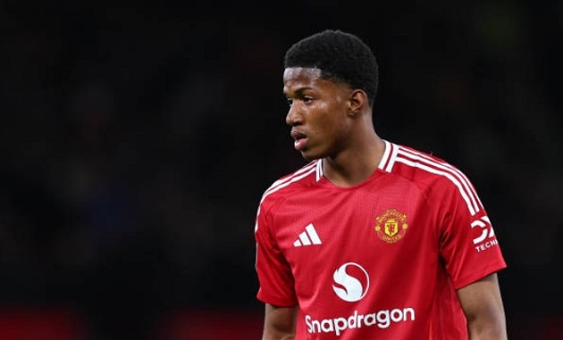 Obi và Heaven: Điểm sáng trong ngày buồn của Man United