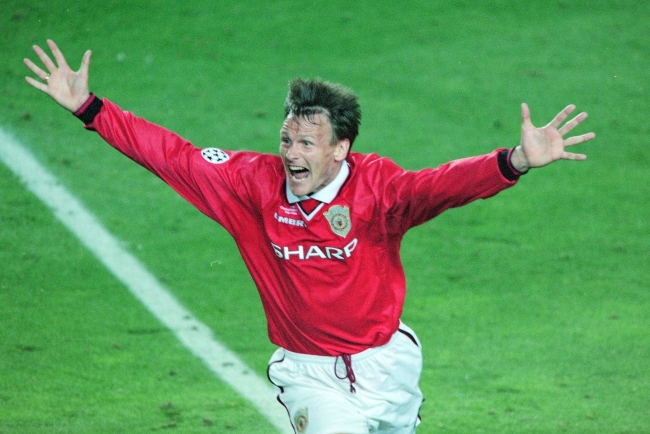 Teddy Sheringham là tiền đạo "chiến lược" tại Manchester United.