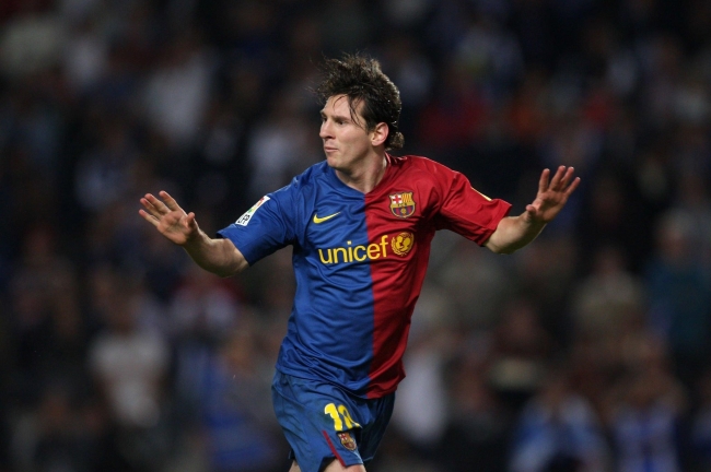 Man City từng cố chiêu mộ Messi 15 năm về trước - Bóng Đá