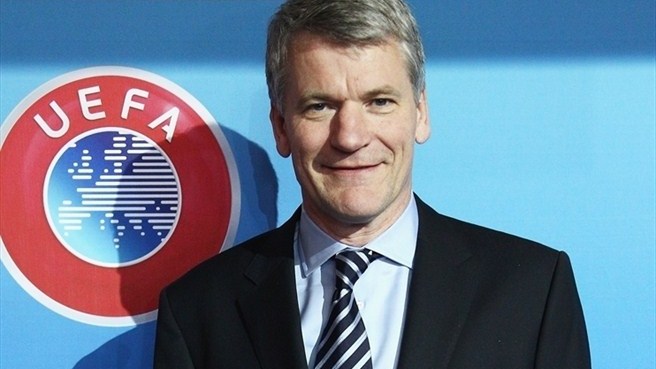 Sếp cũ Man United phản đối UEFA - Bóng Đá