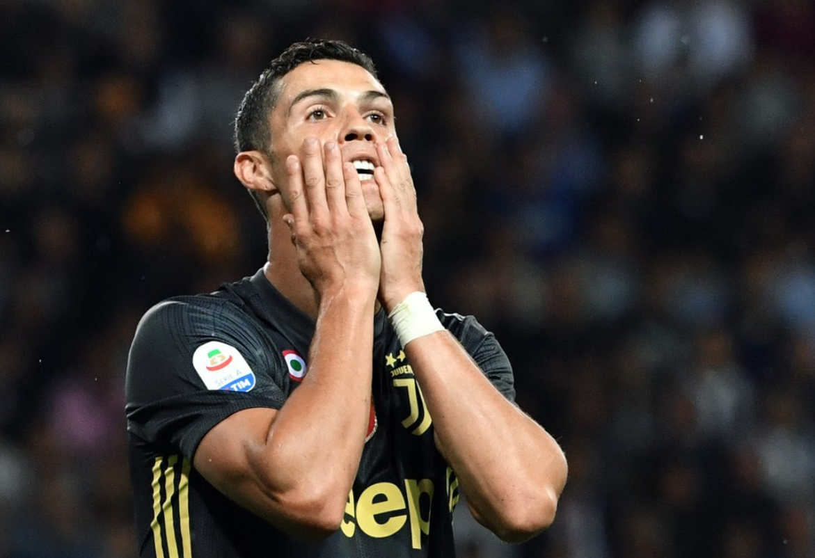 Diễn biến mới nhất vụ Ronaldo bị nợ lương