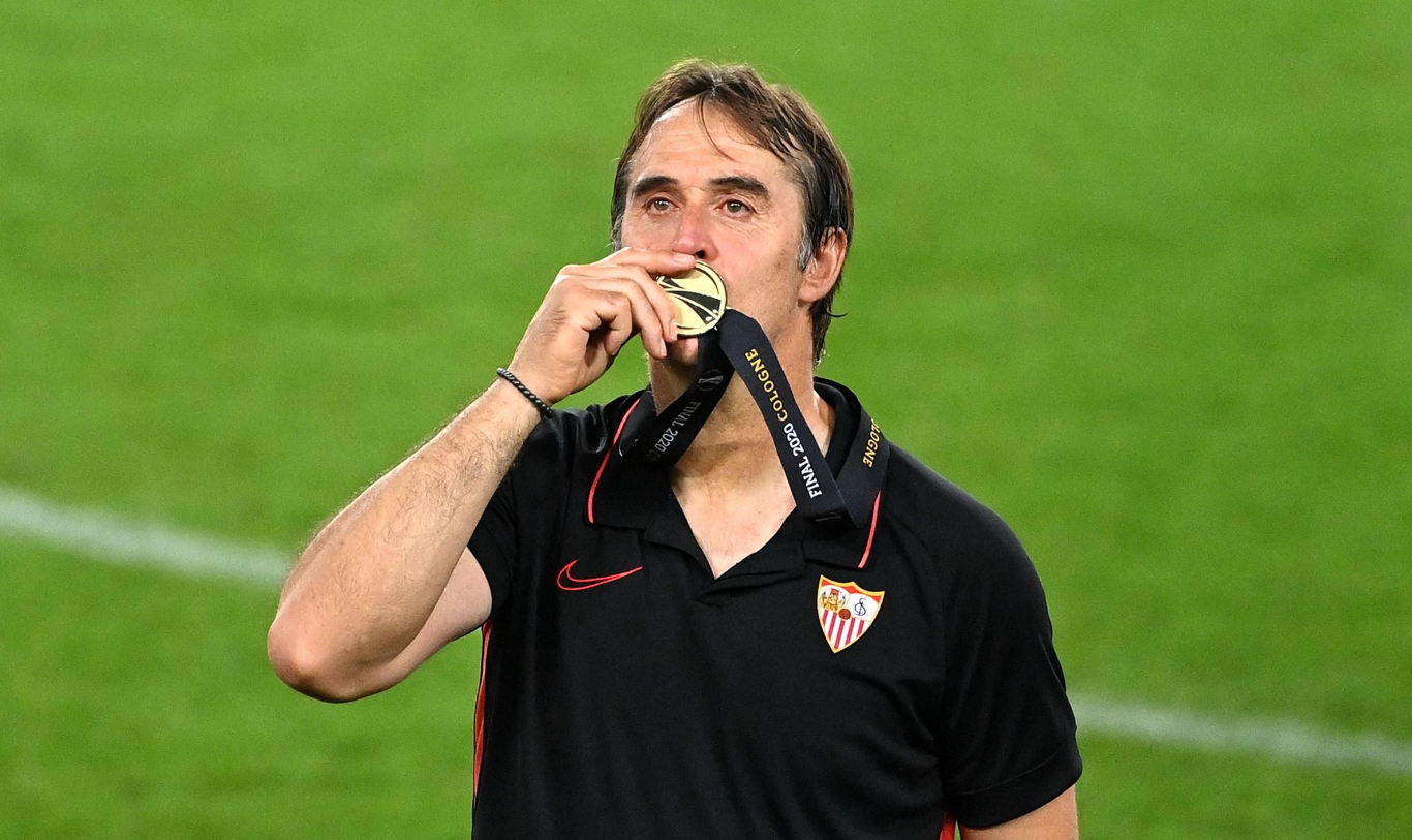 Sevilla trượt dài ra sao trong 18 tháng? - Bóng Đá