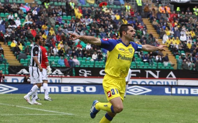 Sergio Pellissier chào tạm biệt Serie A bằng trận hòa không bàn thắng - Bóng Đá