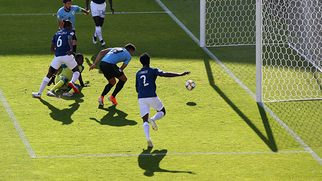 Nhấn chìm Uruguay, Ecuador giành quyền vào tứ kết U20 World Cup - Bóng Đá