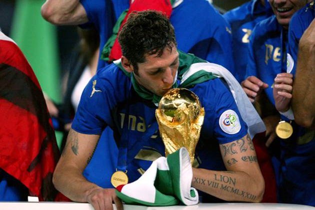 Marco Materazzi: Kẻ thù trong mắt người Pháp, siêu anh hùng của nước Ý - Bóng Đá