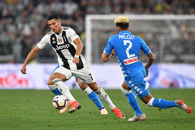 Ronaldo và đồng đội luyện công, chờ đại chiến Napoli (Ảnh) - Bóng Đá