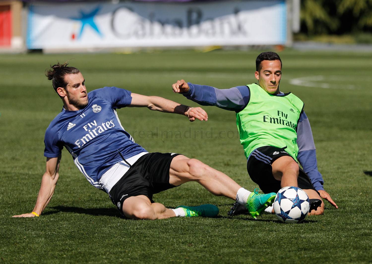 Ảnh bài viết Real tập luyện lần 2 trước đại chiến với Bayern, Ronaldo tiếp tục vắng mặt