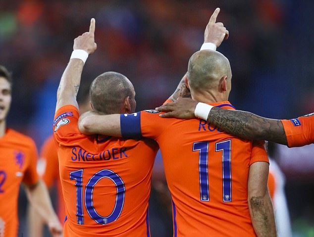 ảnh Holland 5-0 Luxembourg - Bóng Đá