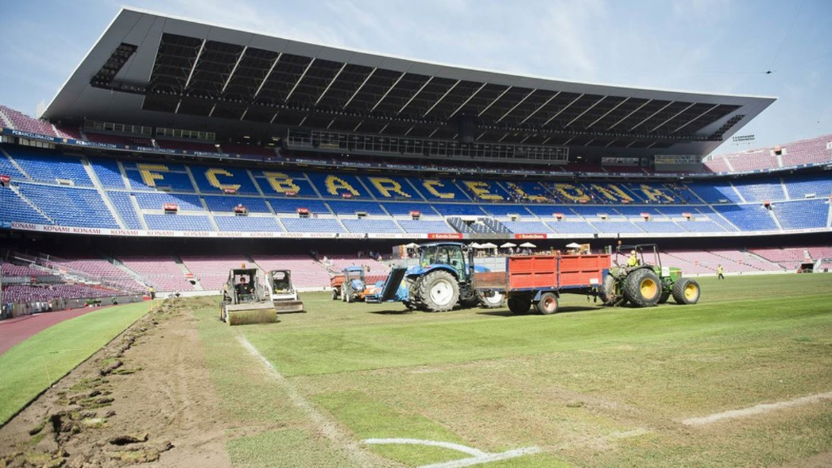 Barca cải tạo mặt sân - Bóng Đá