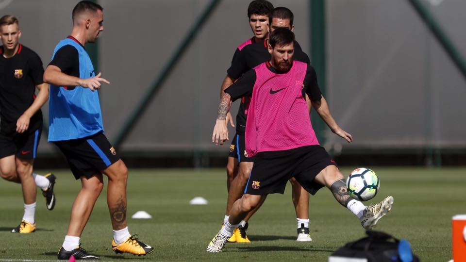 Ảnh bài viết Không khí u ám bao trùm buổi tập của Barca ngày Neymar tuyên bố muốn ra đi