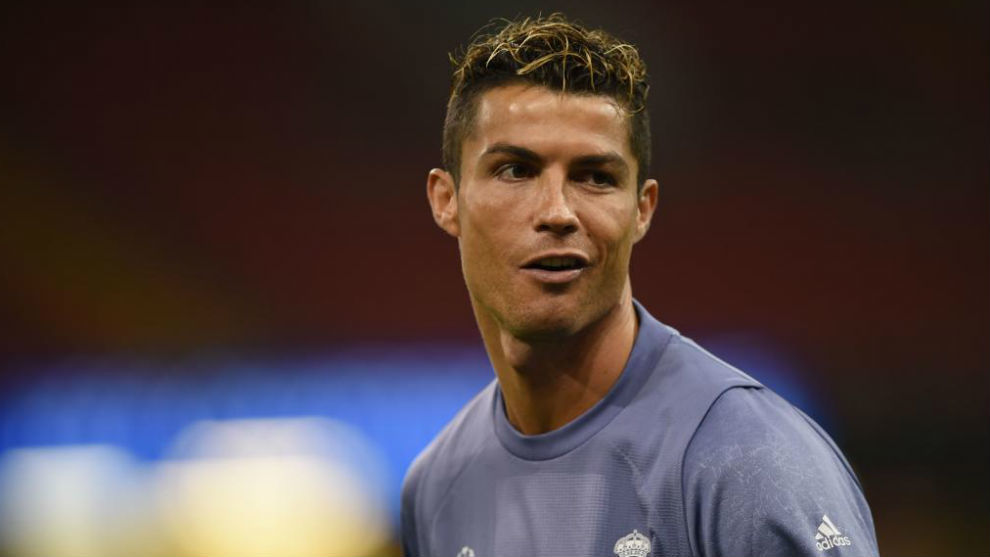 Ảnh bài viết Ronaldo trở lại, nhưng không ra sân trận gặp M.U?