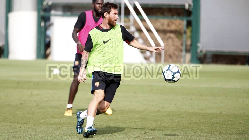 Ảnh bài viết Barca tập luyện cực sung sau tin đồn nổi loạn