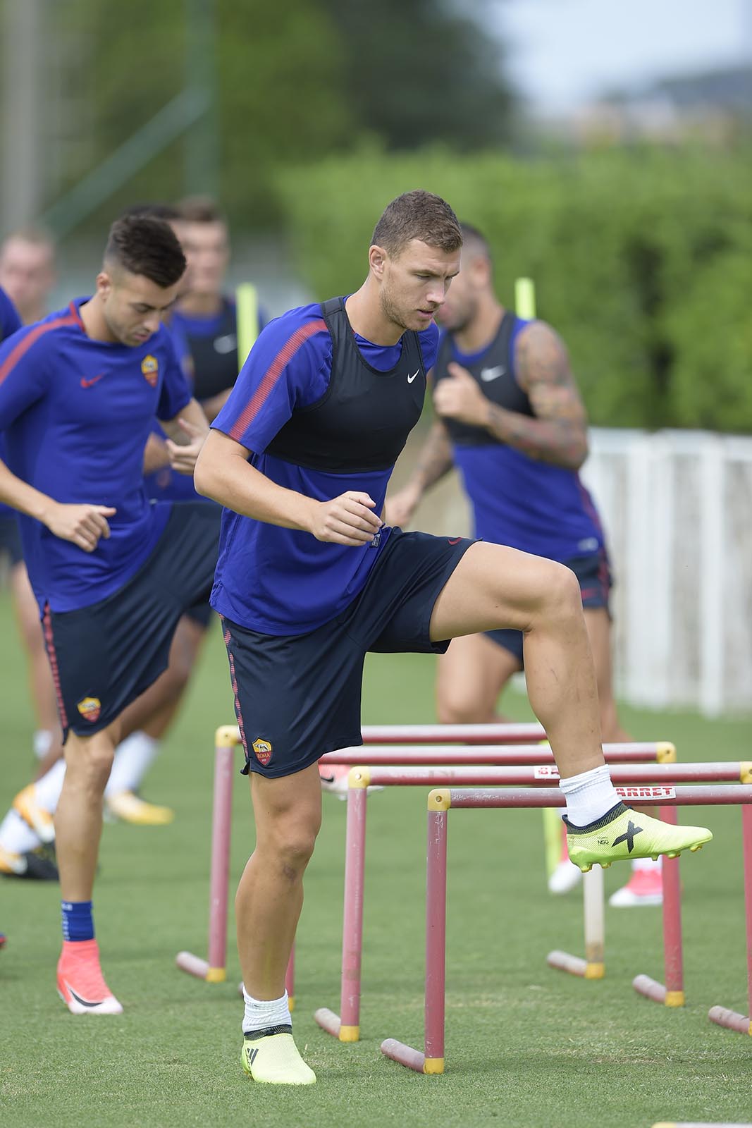 AS Roma tập luyện - Bóng Đá