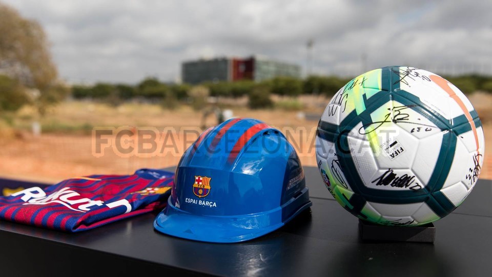 Ảnh Barca khởi công xây dựng sân mang tên thánh Johan - Bóng Đá