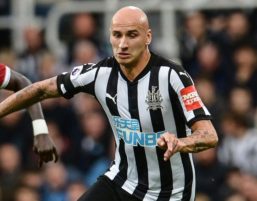 Ảnh bài viết Chấm điểm Newcastle: Điểm sáng hàng thủ; 'Người cũ' khiến Liverpool ôm hận