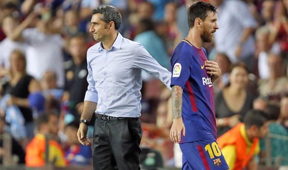 Messi và Suarez không hài lòng với quyết định của HLV Valverde - Bóng Đá
